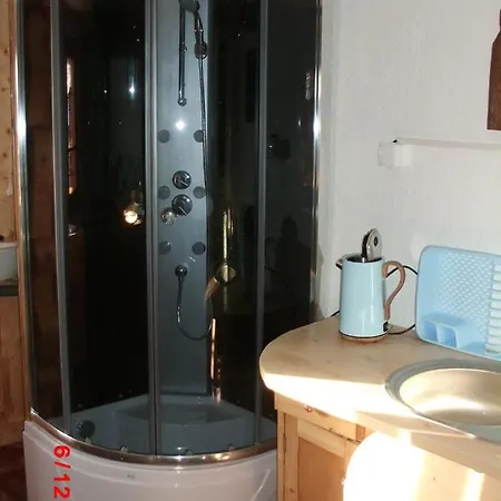 펜션 Drevenica Art Galery