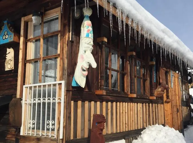 Drevenica Art Galery Hébergement de vacances *